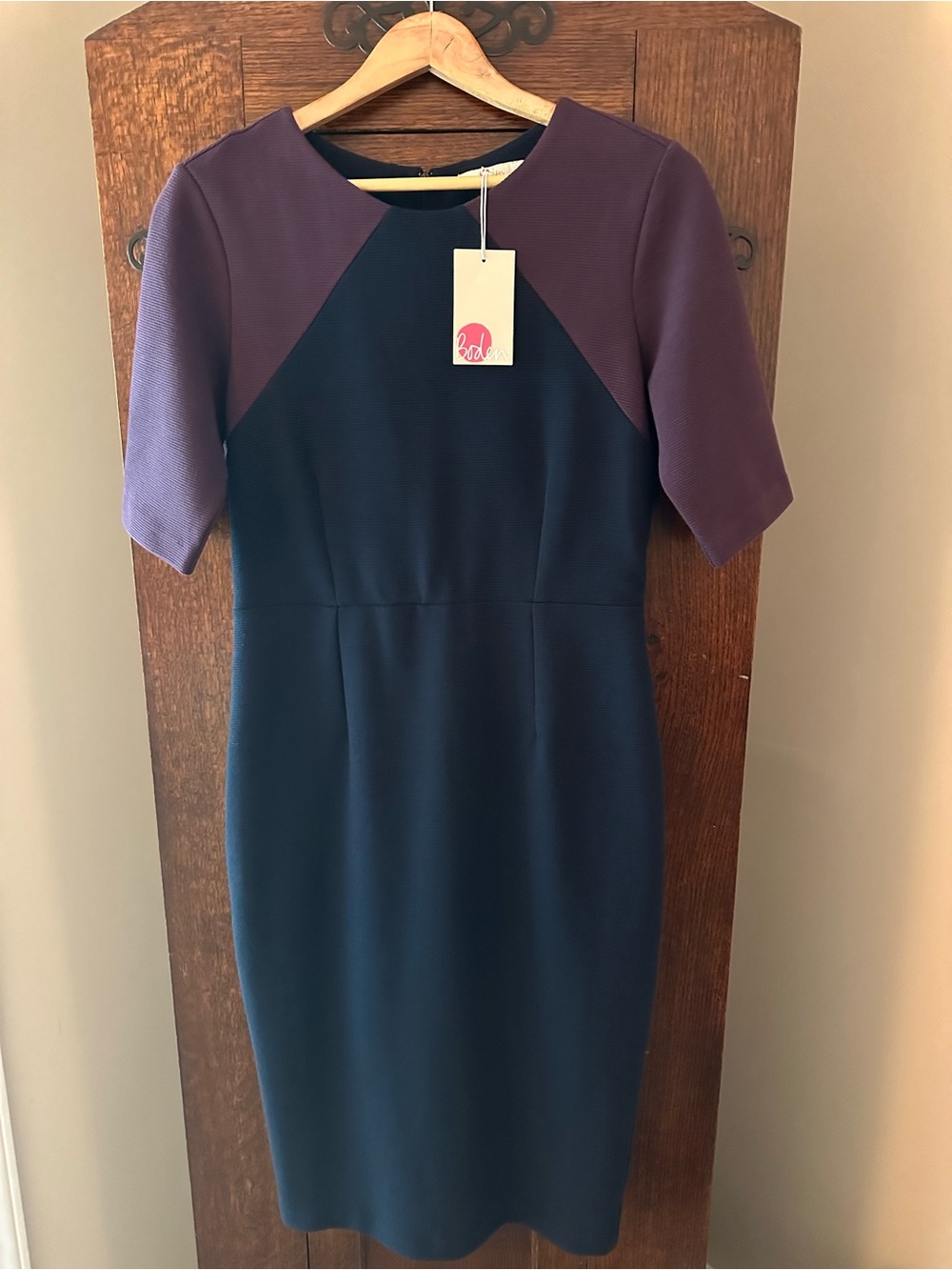 NWT Boden Poppy Ottoman Ponte Navy and Fig Colorblock Sheath Dress Size 8R - Picture 3 of 11